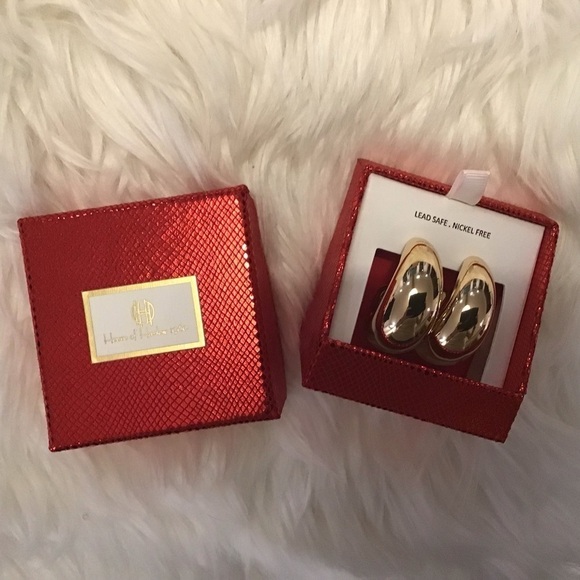 House of Harlow 1960 gold color 1 3/4” teardrop hoop earrings NWB